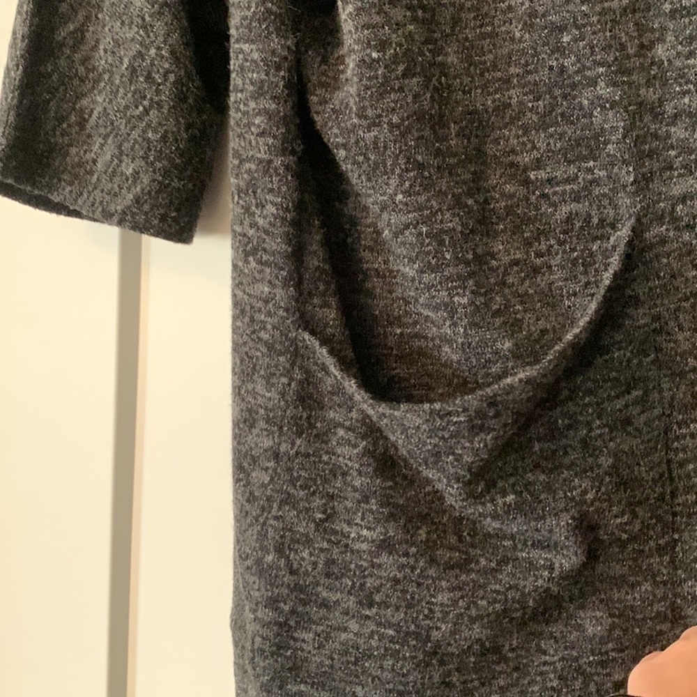 Roots Canada  Cardigan - Picture 3 of 5
